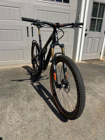 Used Yeti Sb100 Shimano Deore XT 2021 Mountainbike, Black — image 2 of 6