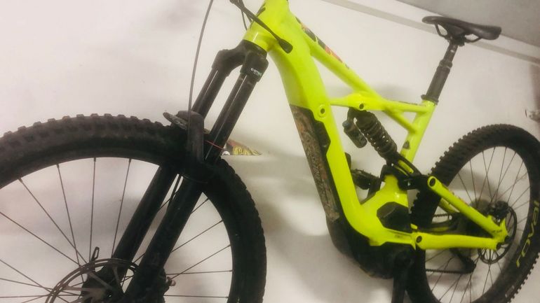 Used Specialized Turbo Kenevo Comp 2019 2019 Mountainbike, Orange, 27.5 — image 5 of 5