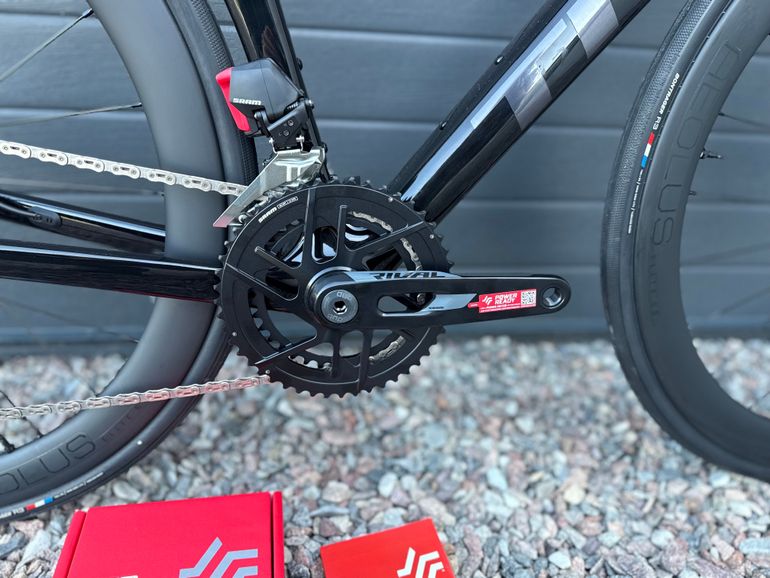 Used Trek Madone SL 6 AXS Gen 8 2026 2026 Road & Gravel, Black — image 5 of 5