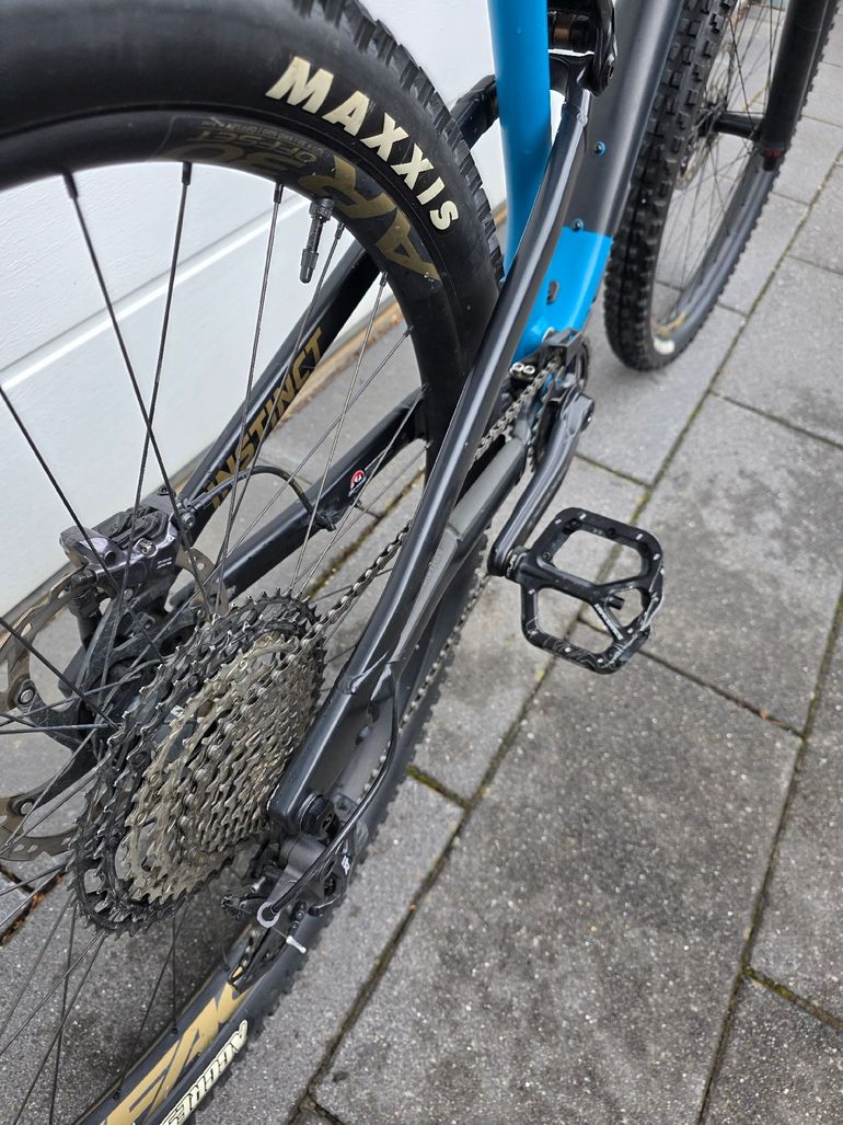 Used Rocky Mountain Instinct Alloy 70 BC Edition 2020 2020 Mountainbike, Blau, 29, 27.5 — image 14 of 16