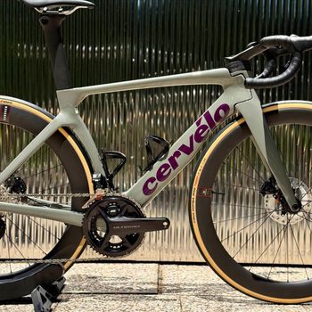 Used Cervélo S5 Ultegra Di2 2024 2024 Road & Gravel, Hellgrau — image 3 of 6