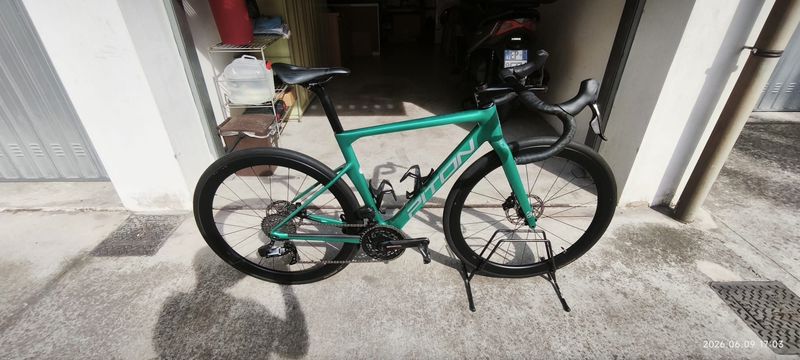 Used Piton RF EVO 2025 Road & Gravel, Green — image 2 of 6