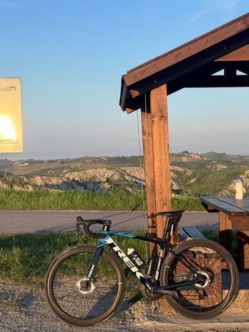 Used Trek Émonda SLR 7 2021 2021 Road & Gravel, Blue — image 3 of 4