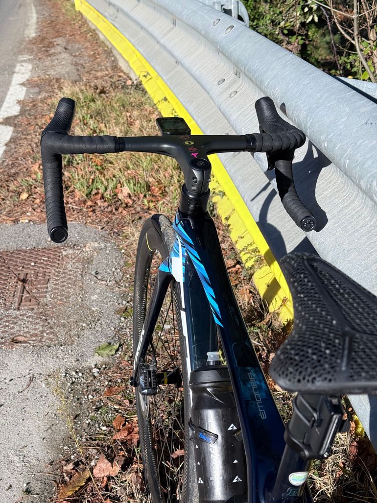 Used Trek Émonda SLR 7 2021 2021 Road & Gravel, Blue — image 2 of 4
