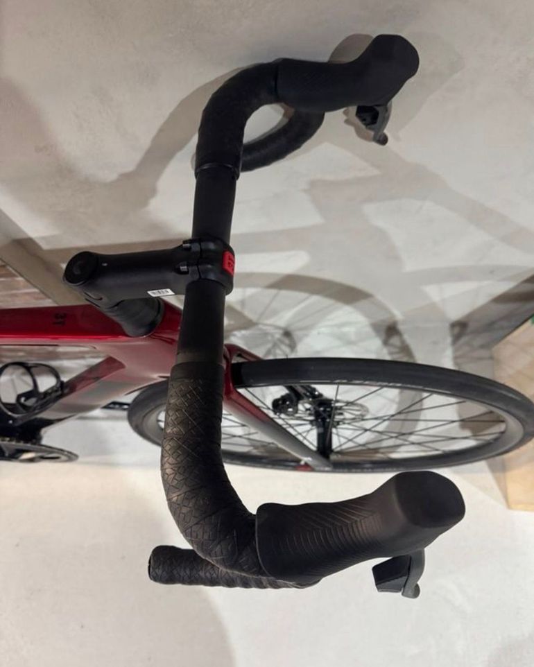 Used 3T STRADA RIVAL AXS 2X12 2024 2024 Road & Gravel, Red — image 3 of 3