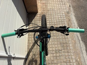 Gebrauchtes Orbea OIZ M10-TR 2018 2018 Mountainbike, Schwarz — Bild 5 von 8