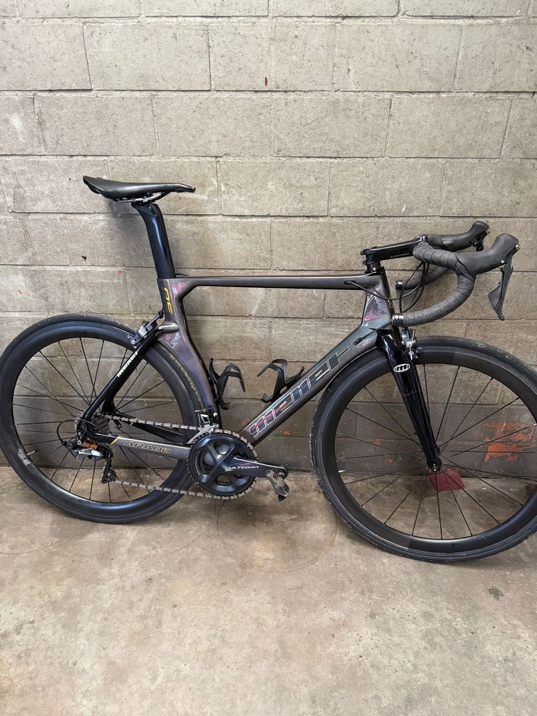 Used Menet Cycles Menet Shimano Ultegra 2023 Road & Gravel, Negro — image 1 of 4