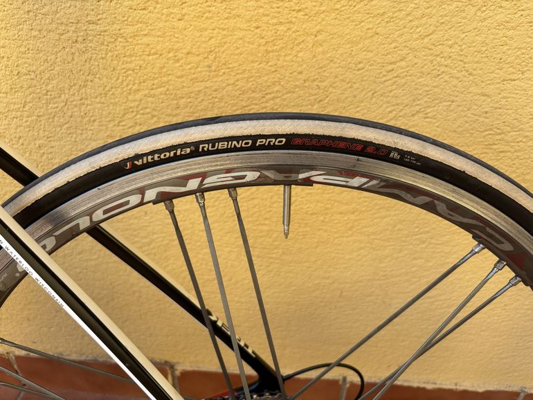 Used Trek Madone 5.9 H2 Compact 2014 2014 Road & Gravel, Weiß — image 23 of 28