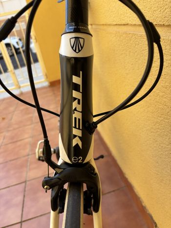 Used Trek Madone 5.9 H2 Compact 2014 2014 Road & Gravel, Weiß — image 10 of 28