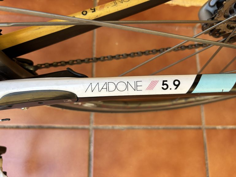 Used Trek Madone 5.9 H2 Compact 2014 2014 Road & Gravel, Weiß — image 9 of 28
