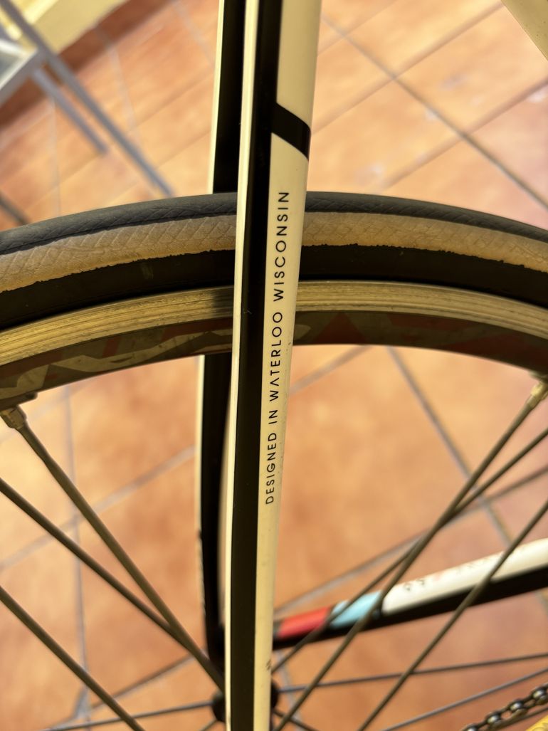 Used Trek Madone 5.9 H2 Compact 2014 2014 Road & Gravel, Weiß — image 24 of 28