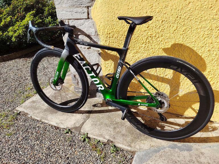 Used Factor Factor Ostro 2025 2025 Road & Gravel, Negro — image 3 of 6