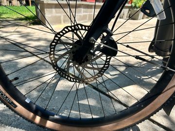 Used Trek FX+ 1S 2026 2026 Urban, Black — image 4 of 6