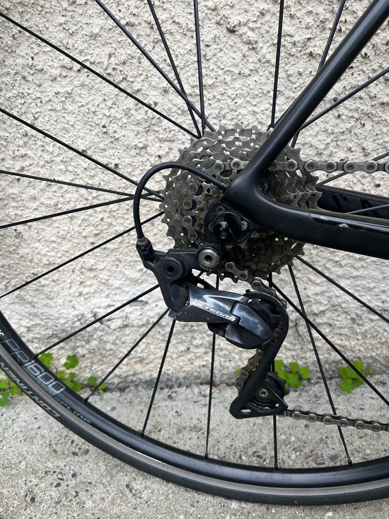 Used Canyon Ultimate CF SL 8.0 2016 2016 Road & Gravel, Negro — image 2 of 5
