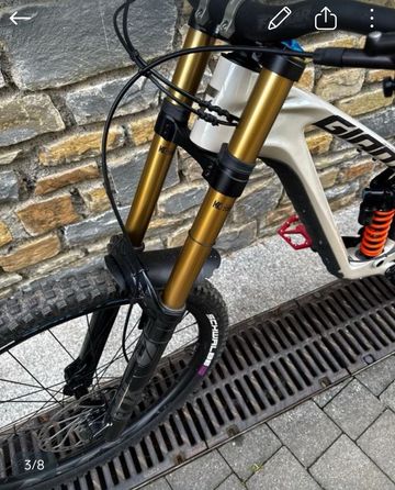 Used Giant Glory Advanced 2024 2024 Mountainbike, White, 29, 27.5 — image 4 of 5