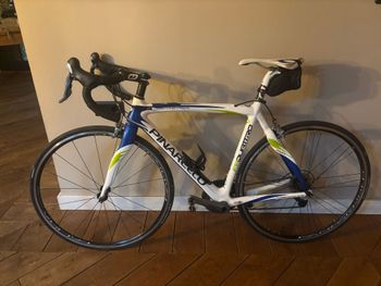 Used Pinarello Pinarello Custom Shimano Ultegra 2014 Racefiets & gravel