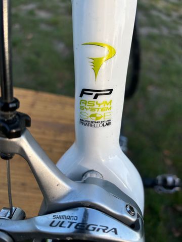 Used Pinarello Custom Shimano Ultegra 2014 Road & Gravel, White — image 3 of 8