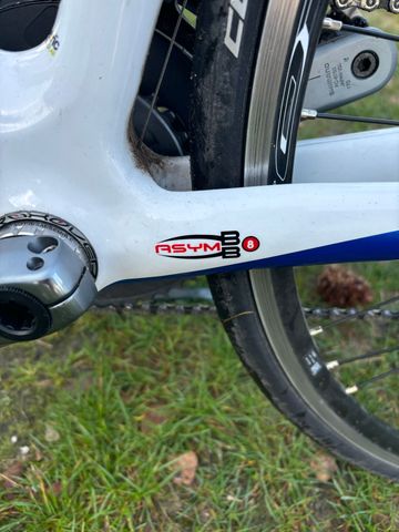 Used Pinarello Custom Shimano Ultegra 2014 Road & Gravel, White — image 2 of 8