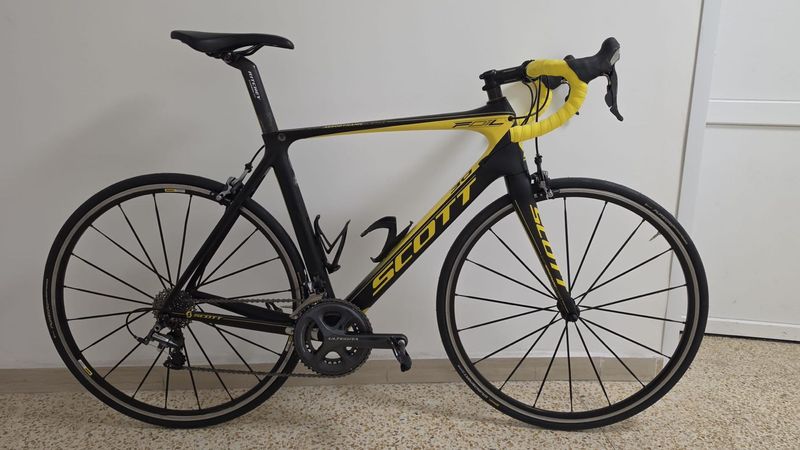 Used Scott Foil 30 2017 2017 Road & Gravel, Black — image 1 of 6