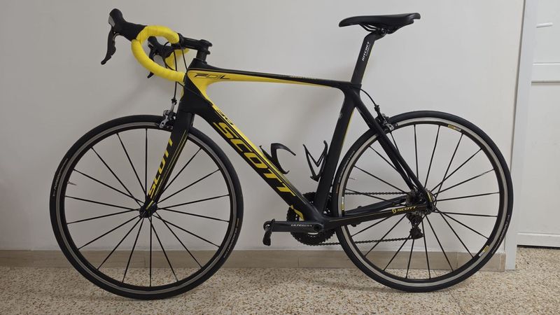 Used Scott Foil 30 2017 2017 Road & Gravel, Black — image 2 of 6