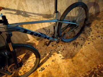 Trek marlin 6 Custom SRAM X9 2020 MTB usato