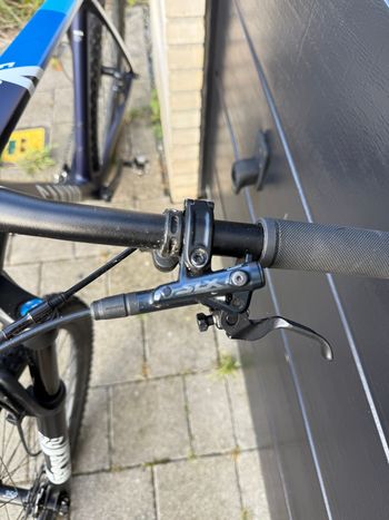Used Canyon Exceed CF 6 2021 2021 Mountainbike — image 11 of 14