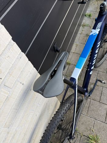 Used Canyon Exceed CF 6 2021 2021 Mountainbike — image 6 of 14