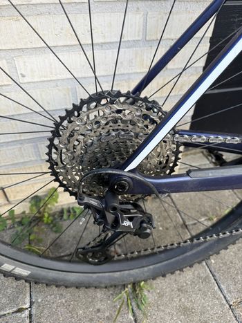 Used Canyon Exceed CF 6 2021 2021 Mountainbike — image 8 of 14