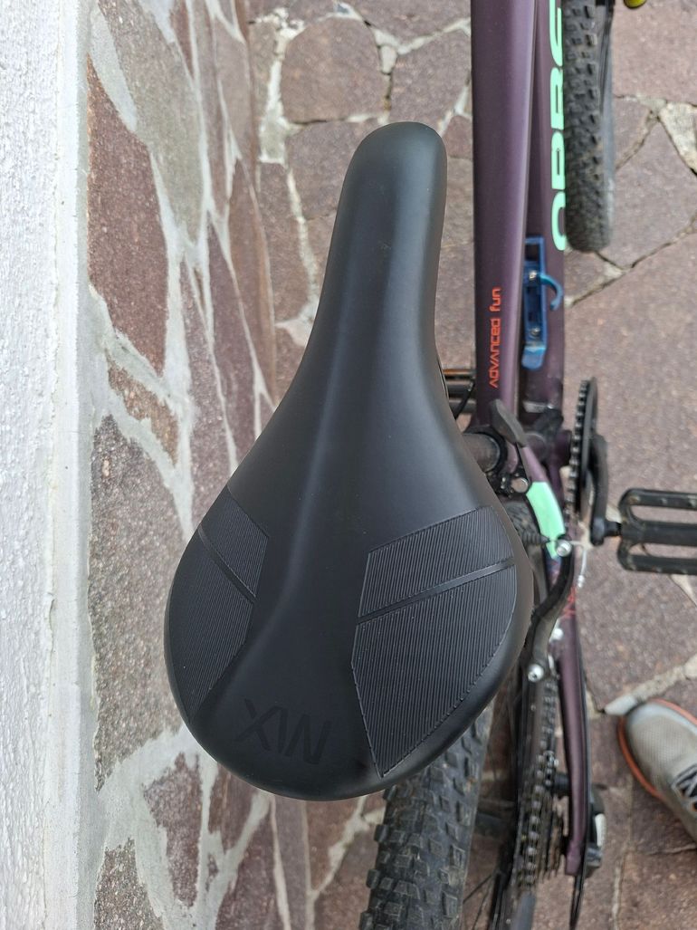 Used Orbea MX 24 DIRT 2022 2022 Mountainbike, Purple, 12, 16, 20, 24 — image 5 of 6