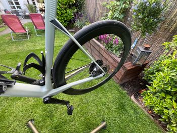Used BMC Roadmachine 01 THREE 2021 2021 Road & Gravel, Green — image 2 of 5