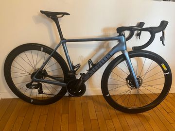 Aurum Magma SRAM Force eTap AXS 2024 Road & Gravel usato