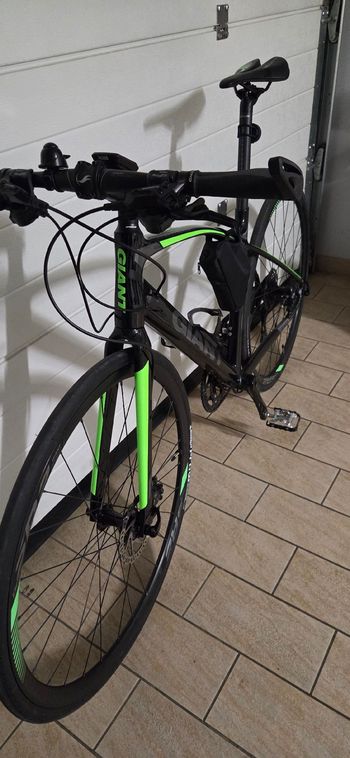 Used Giant Fastroad Shimano Tiagra 2018 Road & Gravel, Black — image 5 of 5