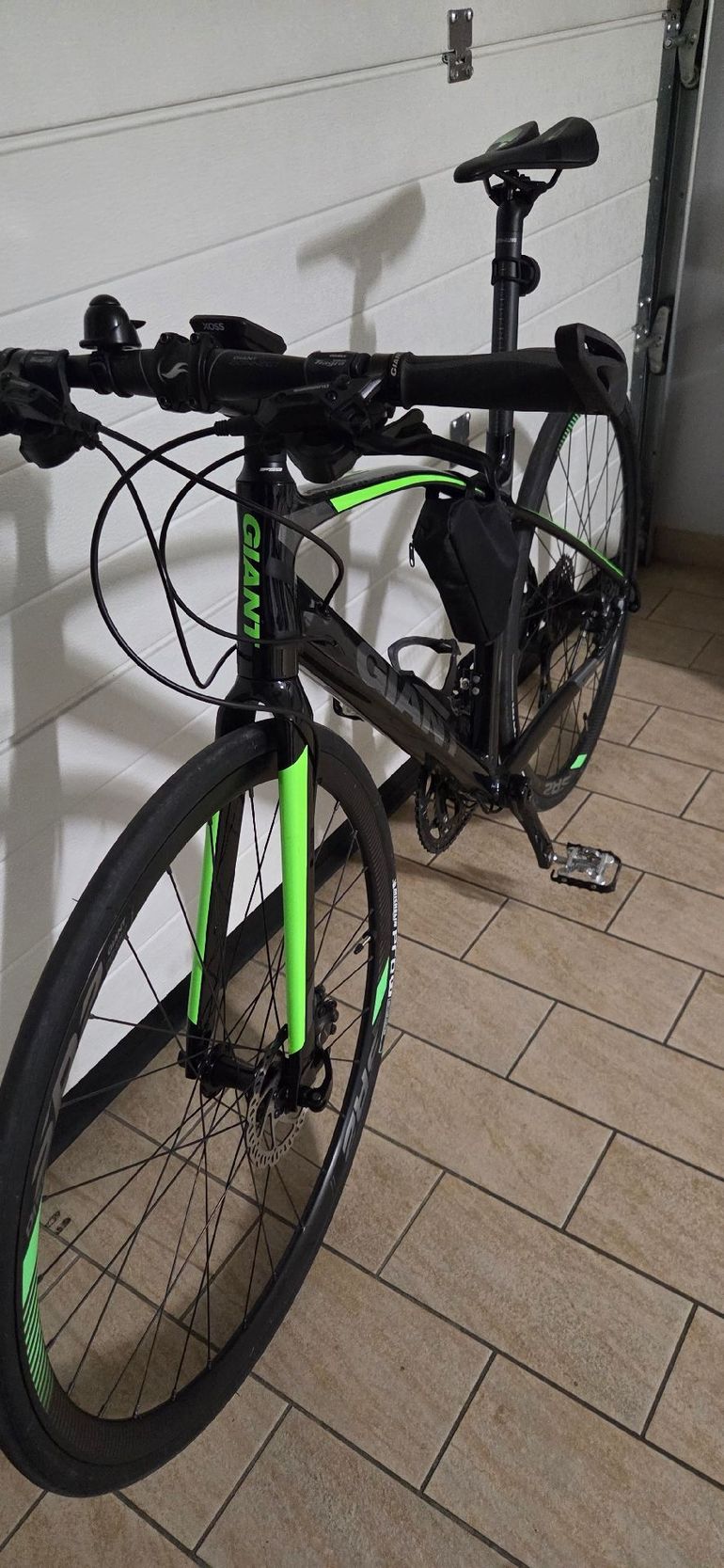 Used Giant Fastroad Shimano Tiagra 2018 Road & Gravel, Black — image 5 of 5