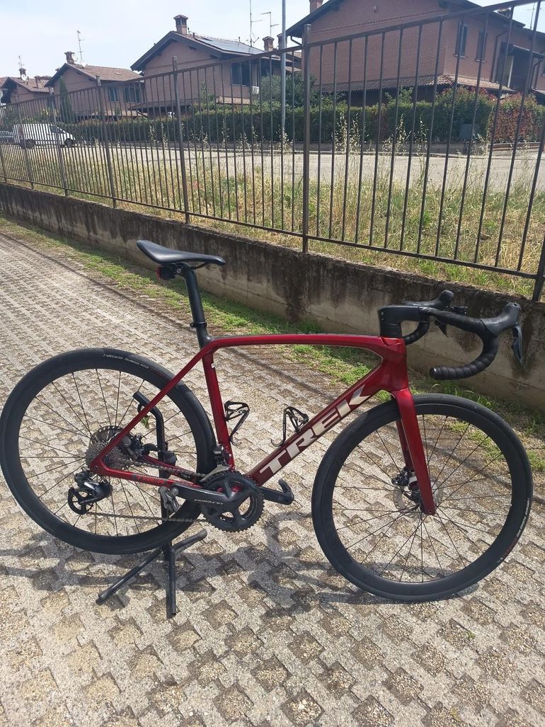 Used Trek Émonda SLR 7 2021 2021 Road & Gravel — image 3 of 3