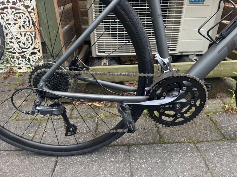 Used Trek Domane AL 2 Gen 4 2025 2025 Road & Gravel, Light Gray — image 6 of 8
