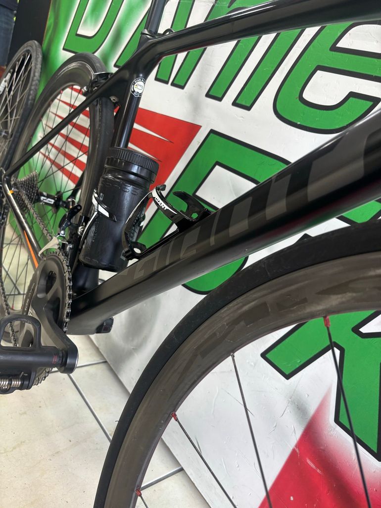 Used Giant Tcr Shimano 105 2016 Road & Gravel — image 14 of 16