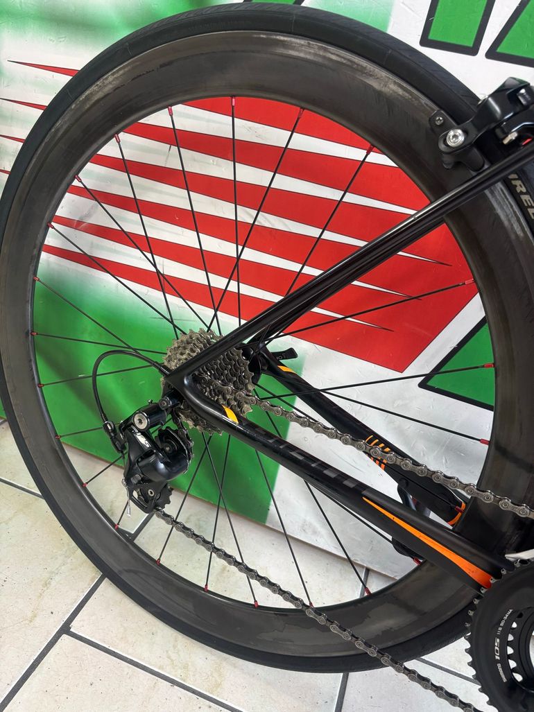 Used Giant Tcr Shimano 105 2016 Road & Gravel — image 4 of 16