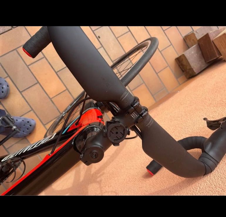 Used Specialized Venge Elite 2018 2018 Road & Gravel, Red — image 9 of 10