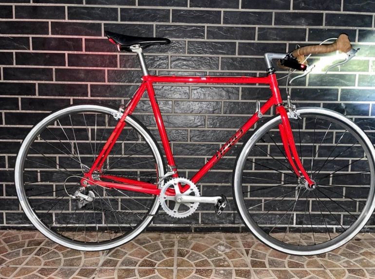 Used Specialized Sirrus Shimano 105 1990 Road & Gravel, Red — image 2 of 3