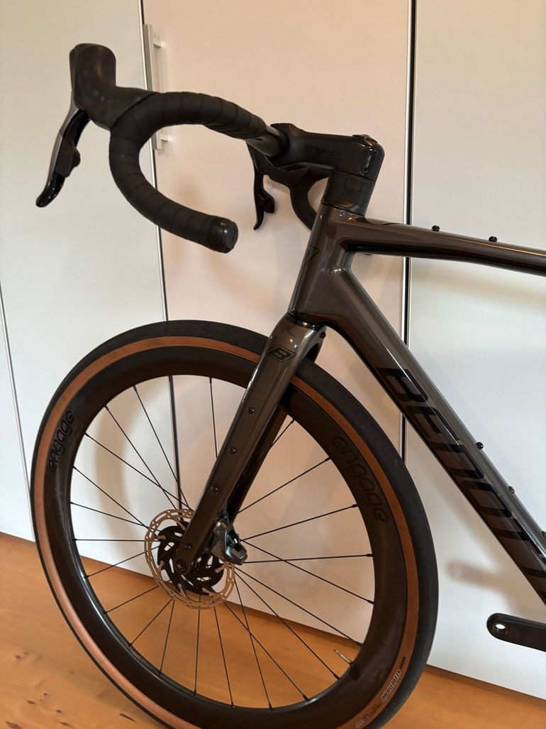 Used Benotti Fuoco SRAM Force eTap AXS 2022 Road & Gravel, Black — image 3 of 17