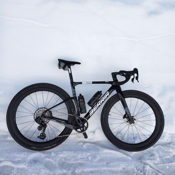 Berria NAII BR RIVAL XPLR AXS PWM 2026 Frameset 2026 Road & Gravel de segunda mano