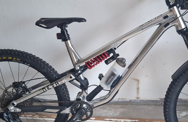 Used Commencal META AM 29 Frame 2021 Frameset 2021 Mountainbike, Light Gray, 29 — image 2 of 3