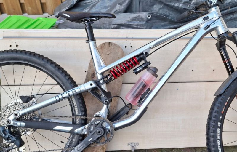 Used Commencal META AM 29 Frame 2021 Frameset 2021 Mountainbike, Light Gray, 29 — image 1 of 3