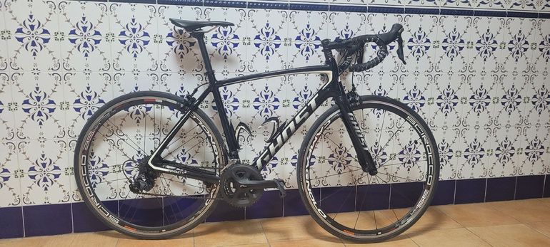 Used Ghost Ghost Custom Shimano 105 2015 Road & Gravel, Black — image 1 of 7