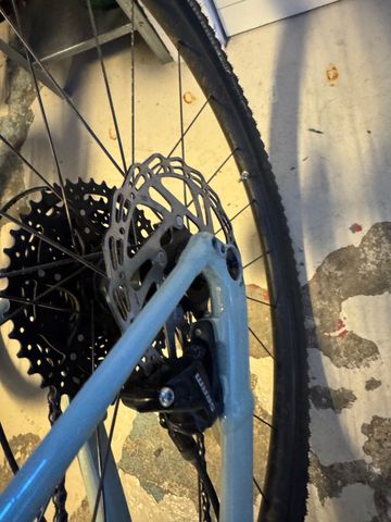Used Specialized Diverge Comp E5 2022 2022 Road & Gravel, Green — image 8 of 11