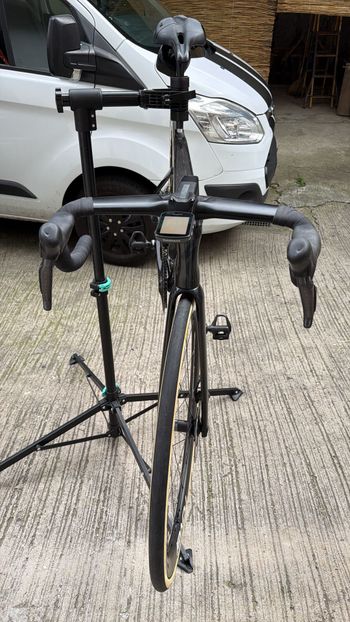 Used Specialized Tarmac SL7 Expert 2022 2022 Road & Gravel — image 3 of 7