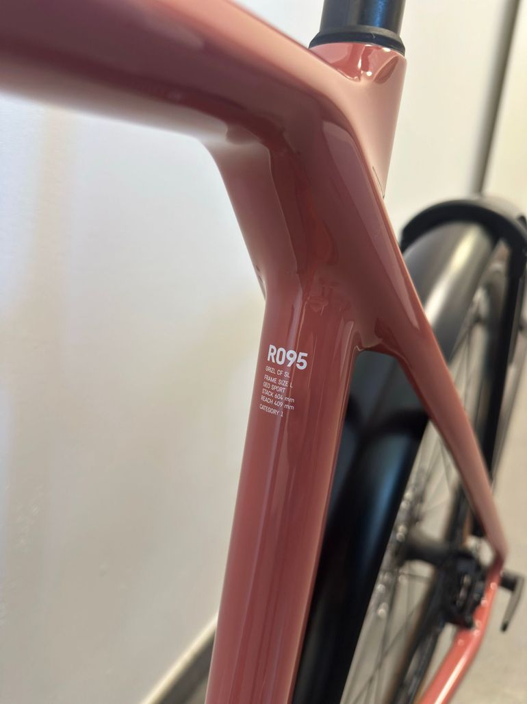 Used Canyon Canyon Grizl CF SL 6 AXS SRAM Force / Apex 2025 Road & Gravel, Rojo — image 20 of 24