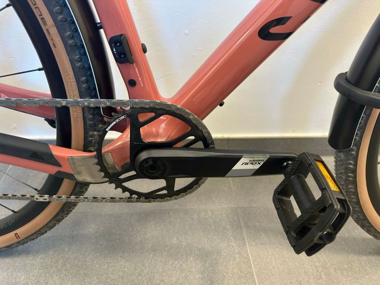 Used Canyon Canyon Grizl CF SL 6 AXS SRAM Force / Apex 2025 Road & Gravel, Rojo — image 18 of 24