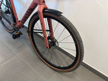 Used Canyon Canyon Grizl CF SL 6 AXS SRAM Force / Apex 2025 Road & Gravel, Rojo — image 6 of 24