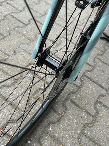 Used Specialized Diverge Comp Carbon 2021 2021 Road & Gravel — image 6 of 19
